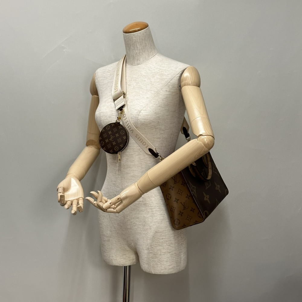 Louis Vuitton Handbag Monogram Reverse OnTheGo - Picture 3 of 3